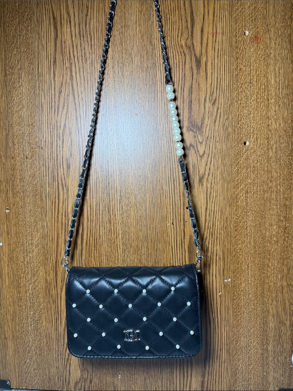 Quilted Pearl Accent Black Crossbody Bag Badgely Mischka